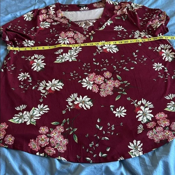 NWOT Folunsi Women’s Short Sleeve Blouse 4X - Picture 7 of 7